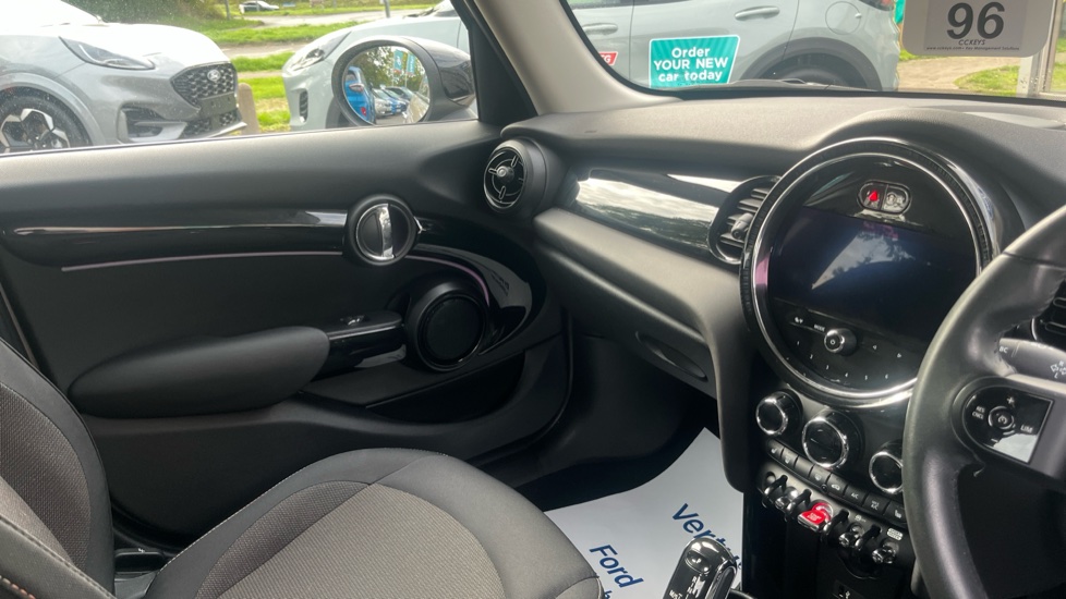 MINI Cooper 1.5 C Classic 5dr Auto Petrol Hatchback - Image 14