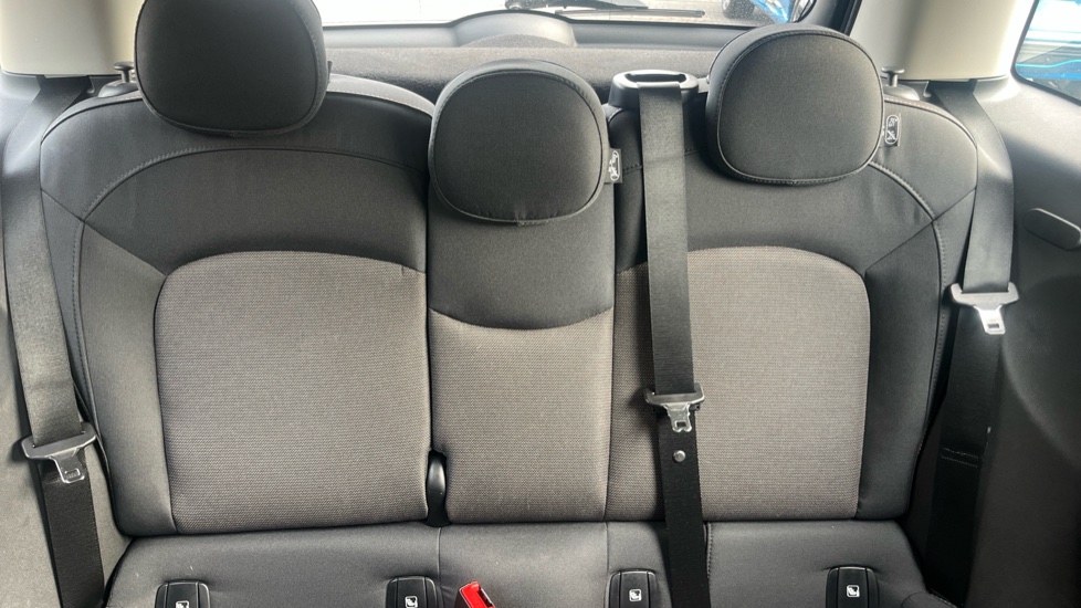 MINI Cooper 1.5 C Classic 5dr Auto Petrol Hatchback - Image 15