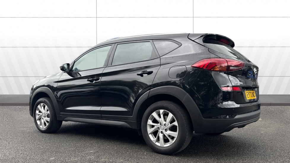 Hyundai TUCSON 1.6 GDi SE Nav 5dr 2WD Petrol Estate - Image 2