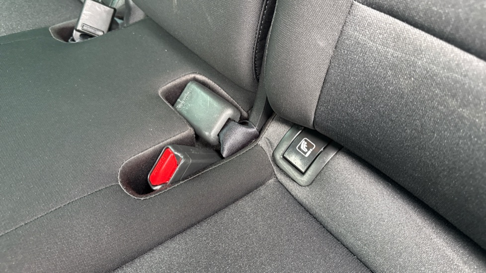 Hyundai TUCSON 1.6 GDi SE Nav 5dr 2WD Petrol Estate - Image 17