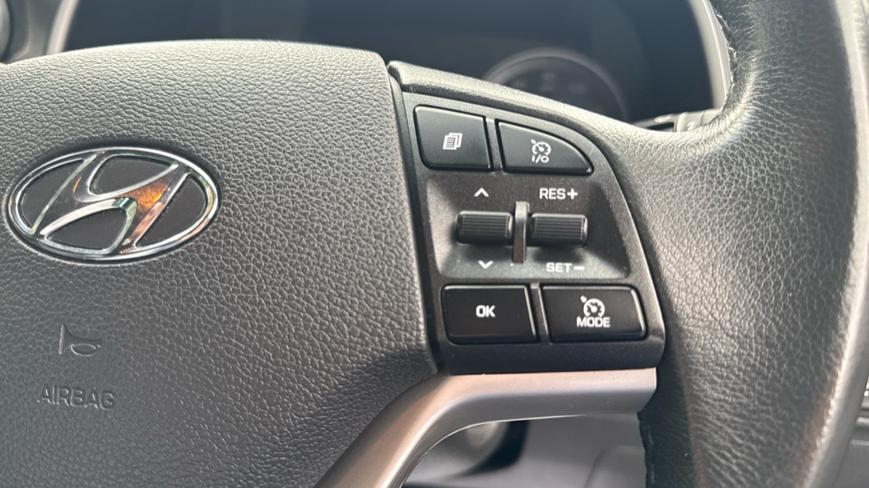 Hyundai TUCSON 1.6 GDi SE Nav 5dr 2WD Petrol Estate - Image 25