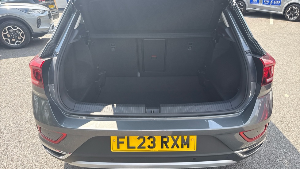 Volkswagen T-Roc 1.5 TSI Style 5dr Petrol Hatchback - Image 4
