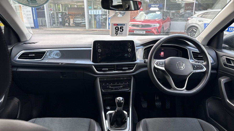 Volkswagen T-Roc 1.5 TSI Style 5dr Petrol Hatchback - Image 10