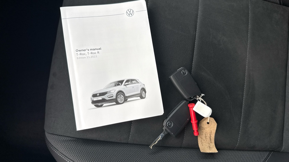 Volkswagen T-Roc 1.5 TSI Style 5dr Petrol Hatchback - Image 19