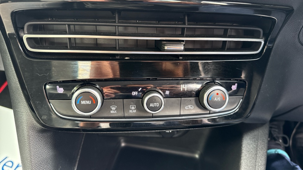 Vauxhall Mokka 1.2 Turbo 100 Elite Nav Premium 5dr Petrol Hatchback - Image 30