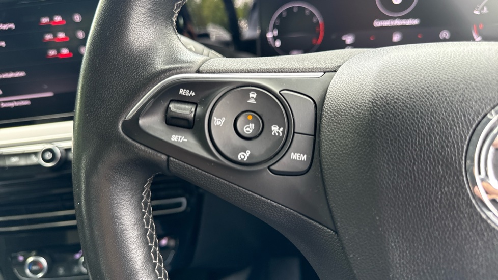 Vauxhall Mokka 1.2 Turbo 100 Elite Nav Premium 5dr Petrol Hatchback - Image 35