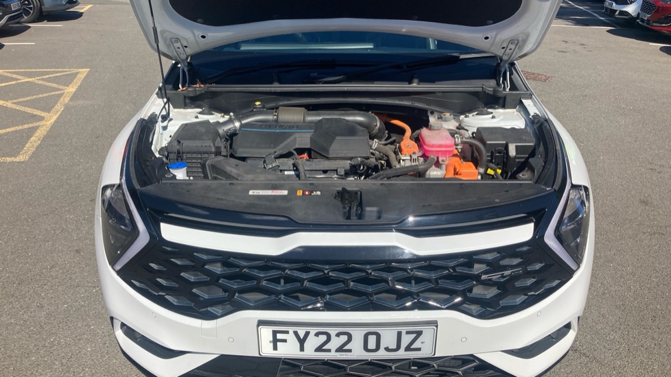 Kia Sportage 1.6T GDi HEV GT-Line 5dr Auto Hybrid Estate - Image 8