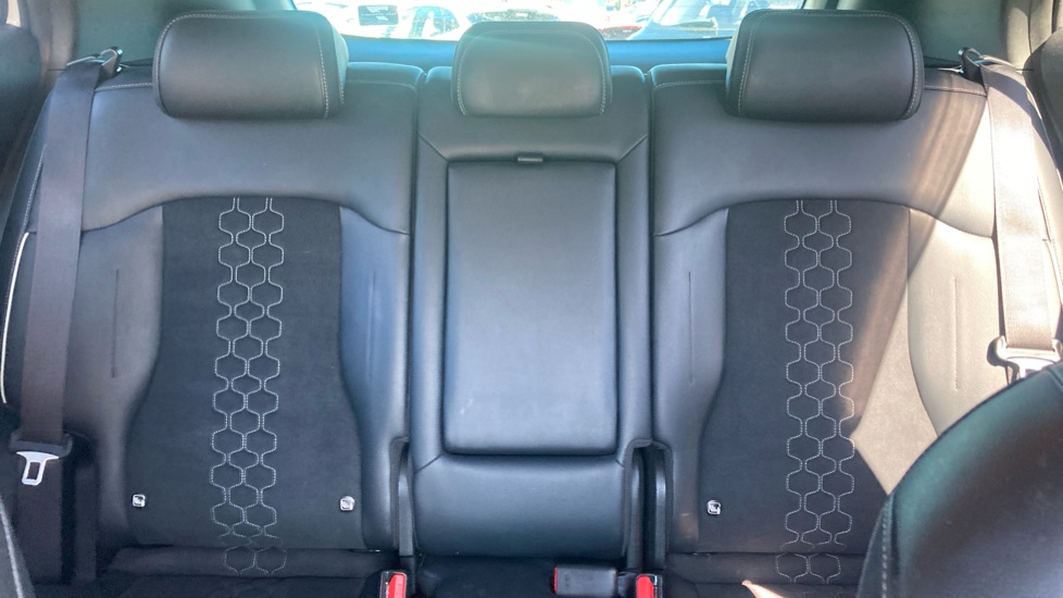 Kia Sportage 1.6T GDi HEV GT-Line 5dr Auto Hybrid Estate - Image 15