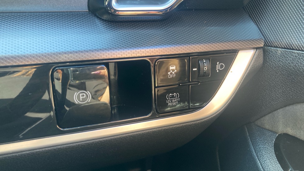 Kia Sportage 1.6T GDi HEV GT-Line 5dr Auto Hybrid Estate - Image 34