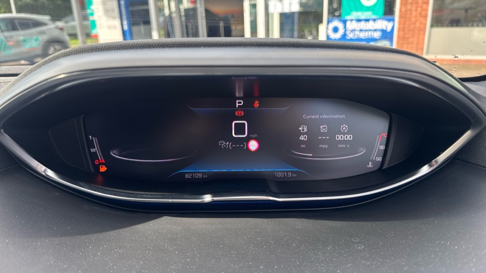 Peugeot 5008 1.2 PureTech GT Premium 5dr EAT8 Petrol Estate - Image 18