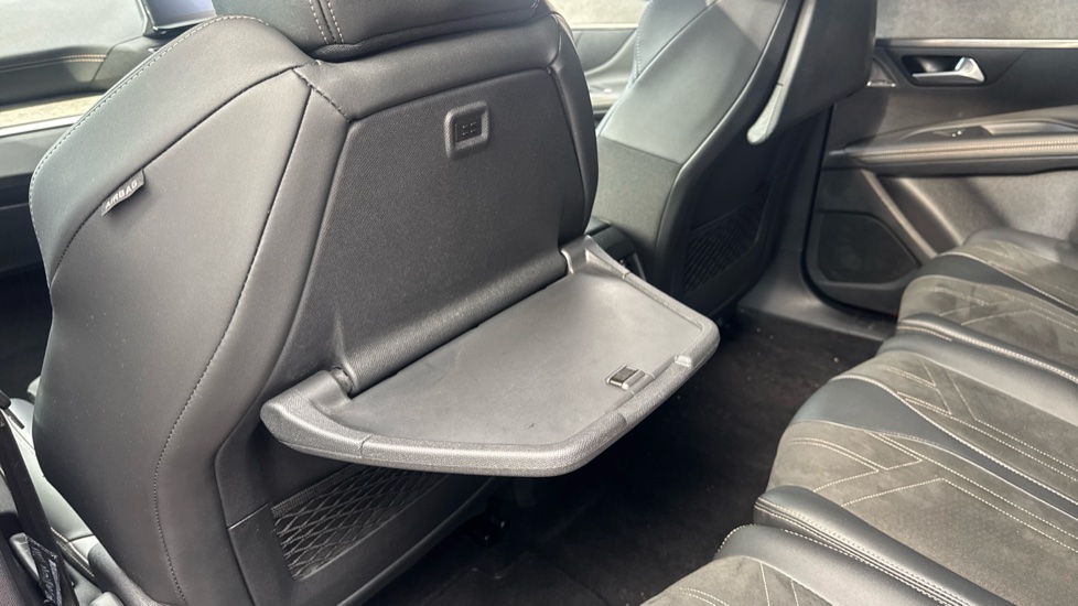 Peugeot 5008 1.2 PureTech GT Premium 5dr EAT8 Petrol Estate - Image 32