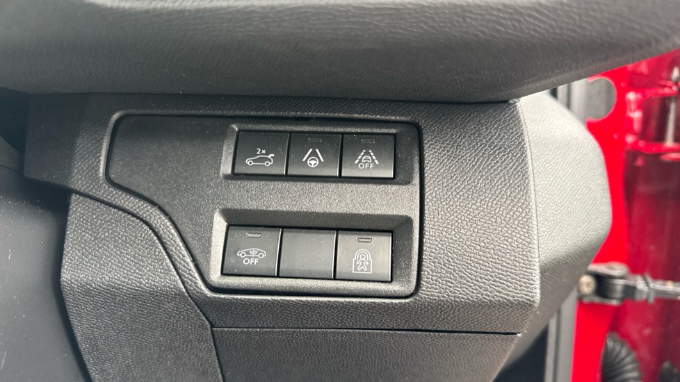 Peugeot 5008 1.2 PureTech GT Premium 5dr EAT8 Petrol Estate - Image 35