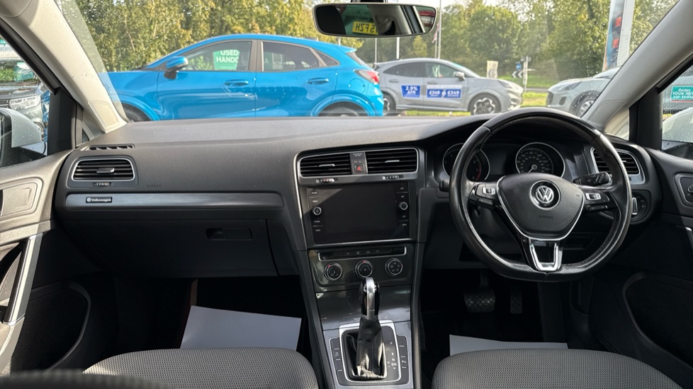 Volkswagen Golf 1.0 TSI 115 Match 5dr DSG Petrol Hatchback - Image 10