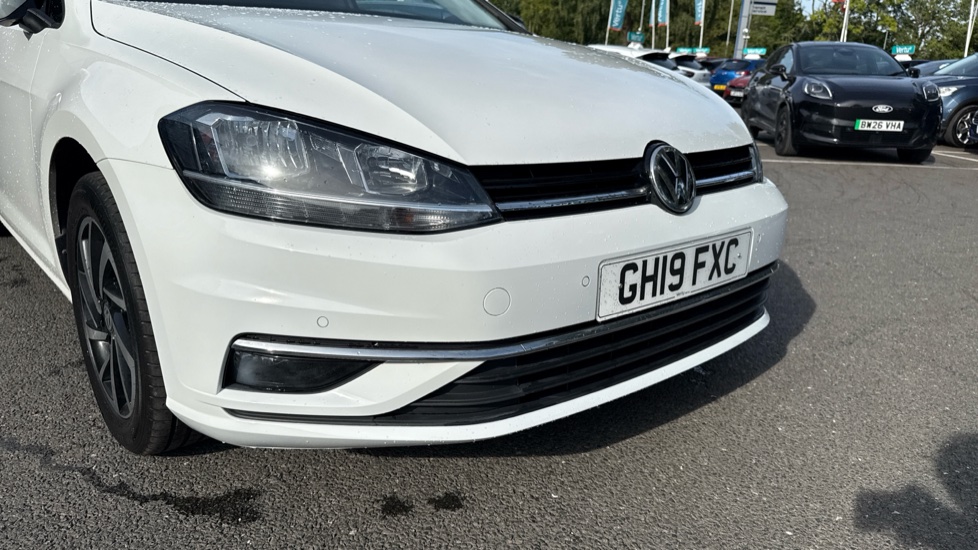 Volkswagen Golf 1.0 TSI 115 Match 5dr DSG Petrol Hatchback - Image 24