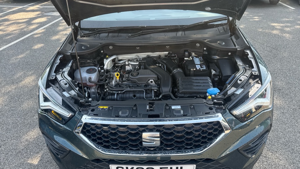 SEAT Ateca 1.5 TSI EVO SE Technology 5dr DSG Petrol Estate - Image 8