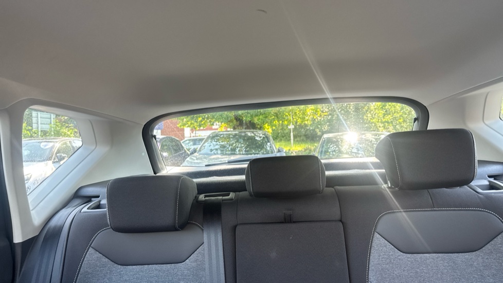 SEAT Ateca 1.5 TSI EVO SE Technology 5dr DSG Petrol Estate - Image 15