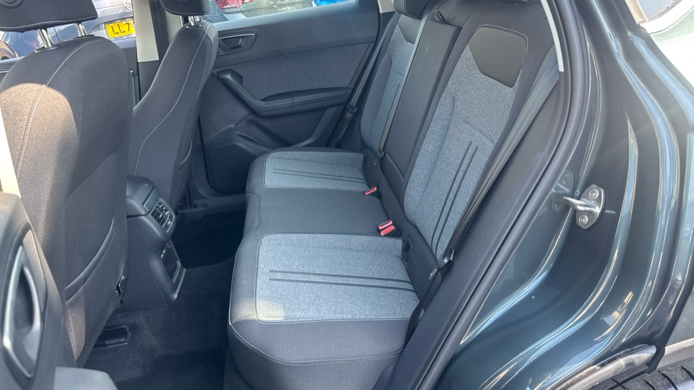 SEAT Ateca 1.5 TSI EVO SE Technology 5dr DSG Petrol Estate - Image 16