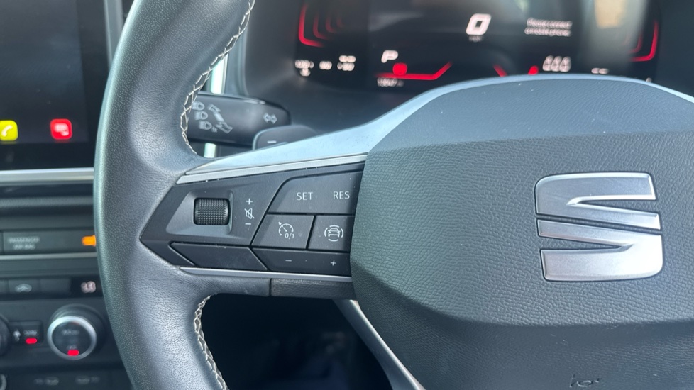 SEAT Ateca 1.5 TSI EVO SE Technology 5dr DSG Petrol Estate - Image 34