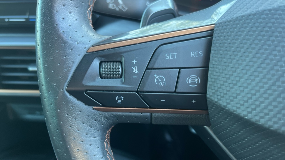 CUPRA Formentor 1.4 eHybrid 204 V1 5dr DSG Estate - Image 26