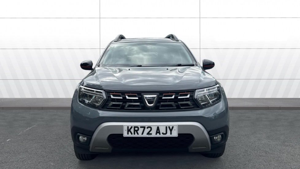 Dacia Duster 1.3 TCe 150 Extreme SE 5dr EDC Petrol Estate - Image 3