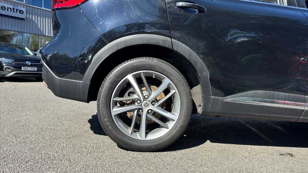 MG HS 1.5 T-GDI Excite 5dr Petrol Hatchback - Image 7