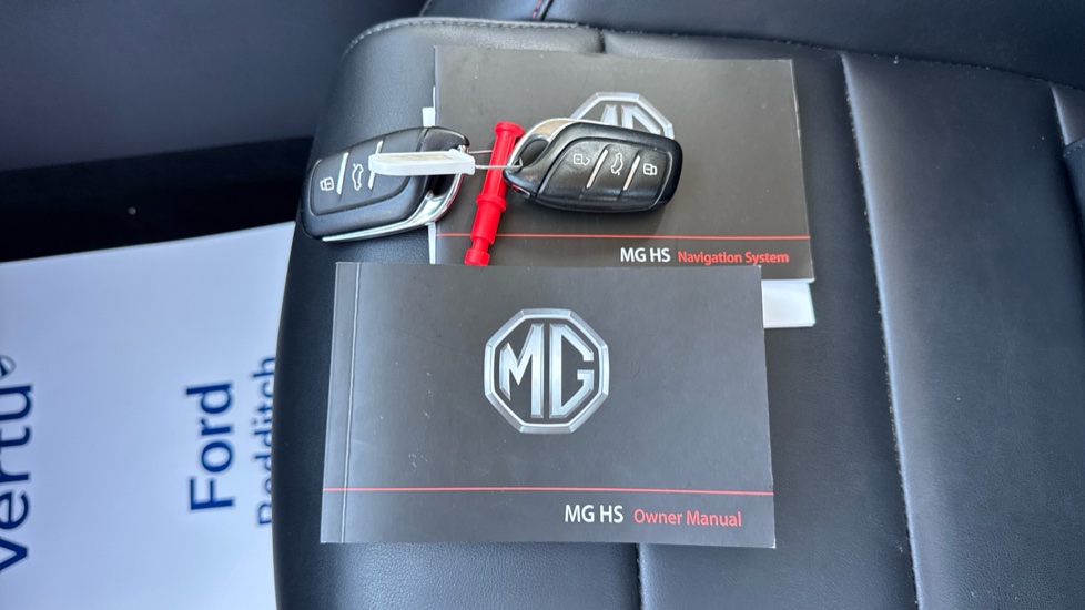 MG HS 1.5 T-GDI Excite 5dr Petrol Hatchback - Image 19