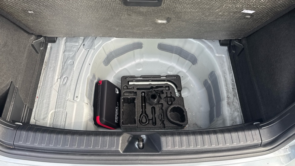 Audi A1 25 TFSI S Line 5dr Petrol Hatchback - Image 23