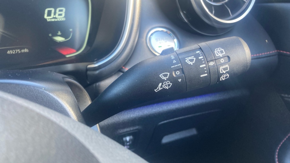 MG HS 1.5 T-GDI Exclusive 5dr Petrol Hatchback - Image 23
