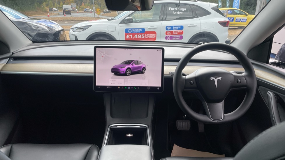 Tesla Model Y RWD 5dr Auto Electric Hatchback - Image 10
