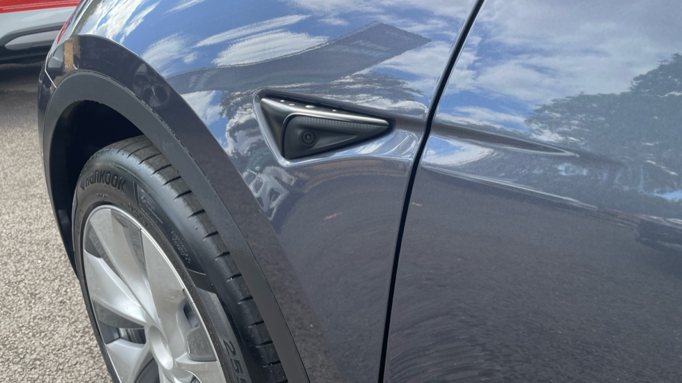 Tesla Model Y RWD 5dr Auto Electric Hatchback - Image 29