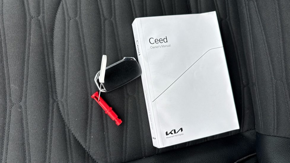 Kia Ceed 1.5T GDi ISG GT-Line 5dr Petrol Hatchback - Image 19