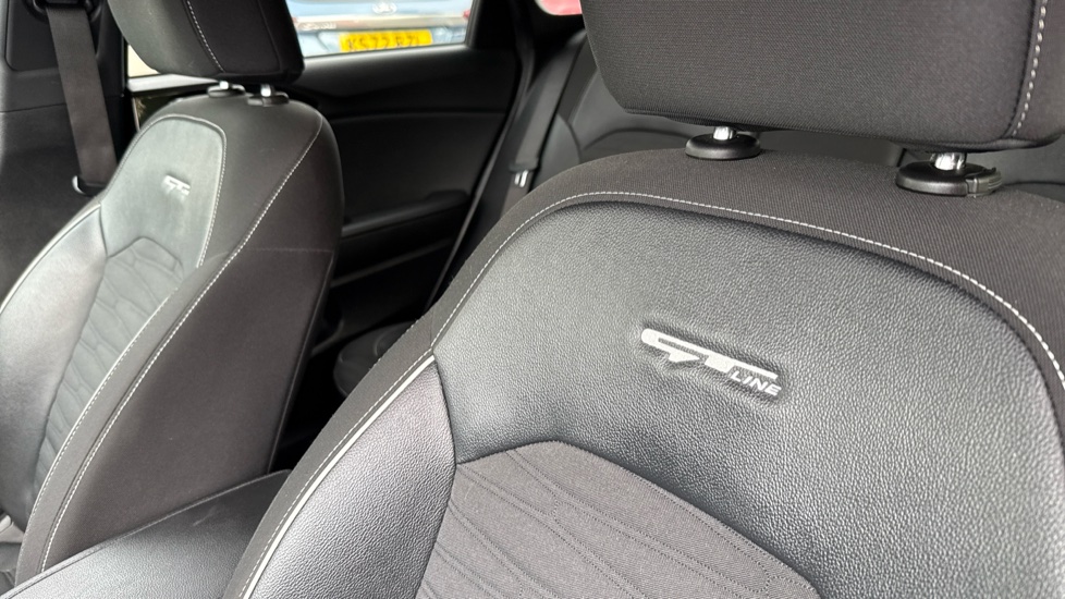 Kia Ceed 1.5T GDi ISG GT-Line 5dr Petrol Hatchback - Image 32