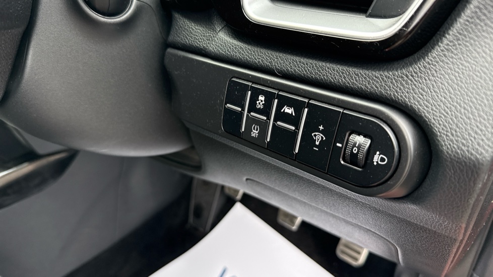 Kia Ceed 1.5T GDi ISG GT-Line 5dr Petrol Hatchback - Image 36