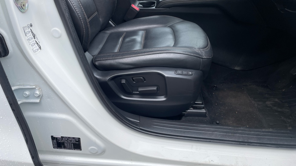 Mazda CX-5 2.0 e-Skyactiv G MHEV Exclusive-Line 5dr Petrol Estate - Image 34
