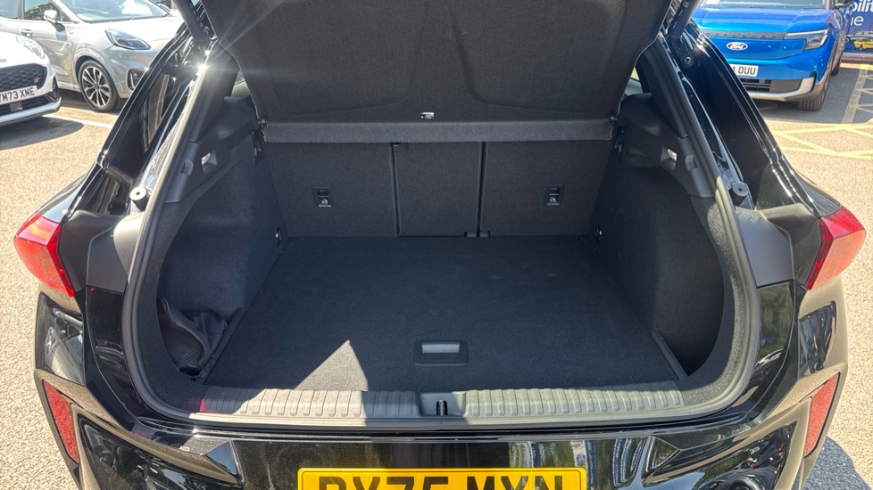 CUPRA Terramar 1.5 eTSI 150 V2 5dr DSG Petrol Hatchback - Image 4