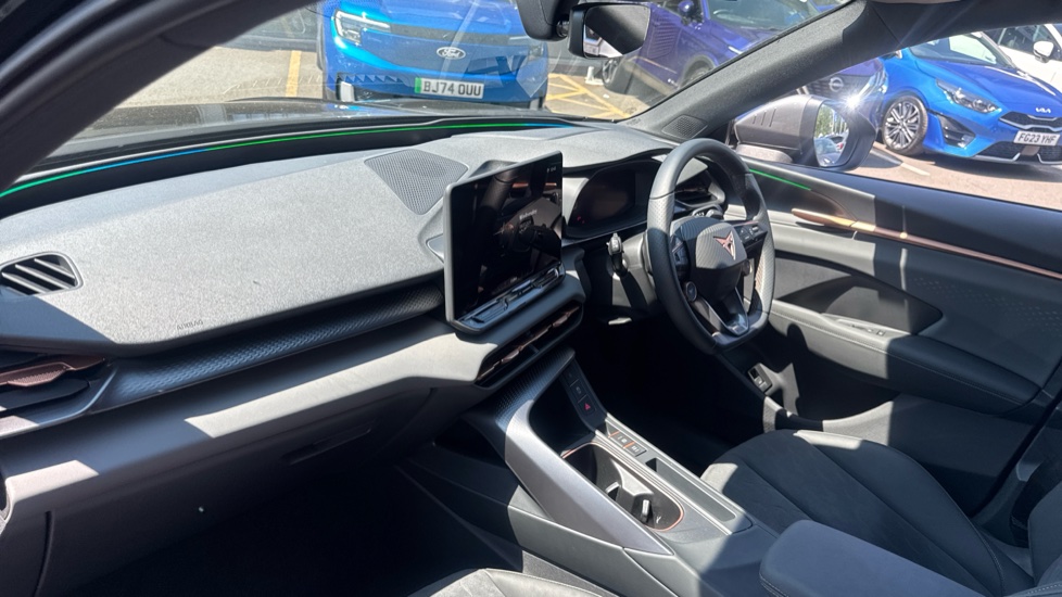 CUPRA Terramar 1.5 eTSI 150 V2 5dr DSG Petrol Hatchback - Image 9