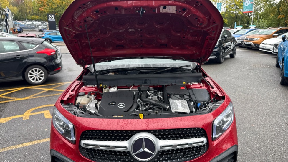 Mercedes-Benz GLB 200 AMG Line Premium 5dr 7G-Tronic Petrol Estate - Image 8