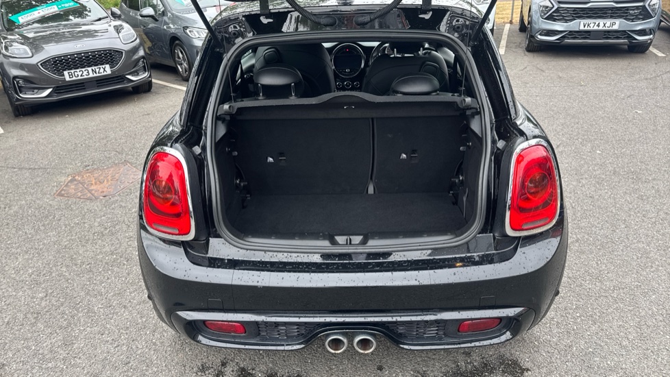 MINI Hatchback 2.0 Cooper S D 3dr Auto Diesel Hatchback - Image 4