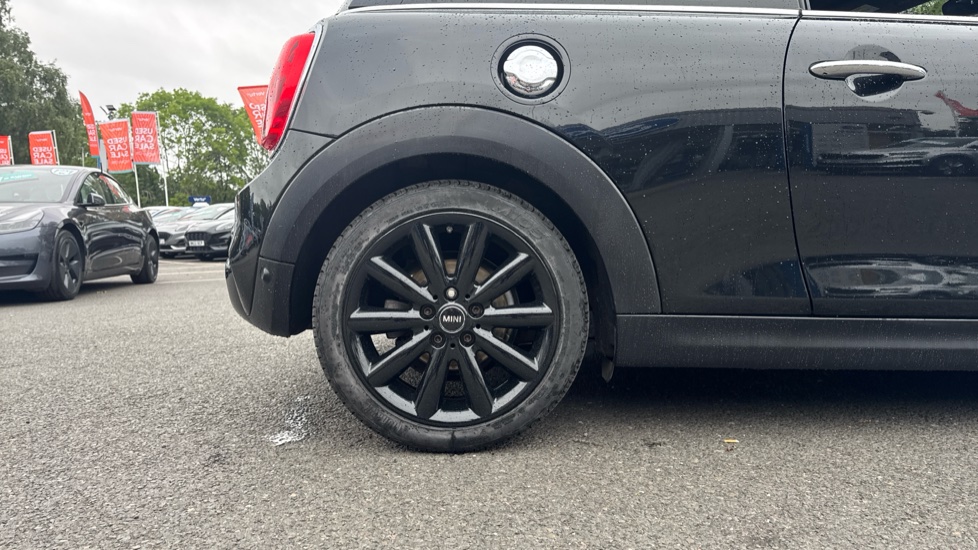 MINI Hatchback 2.0 Cooper S D 3dr Auto Diesel Hatchback - Image 7