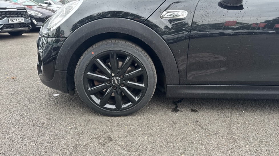 MINI Hatchback 2.0 Cooper S D 3dr Auto Diesel Hatchback - Image 23