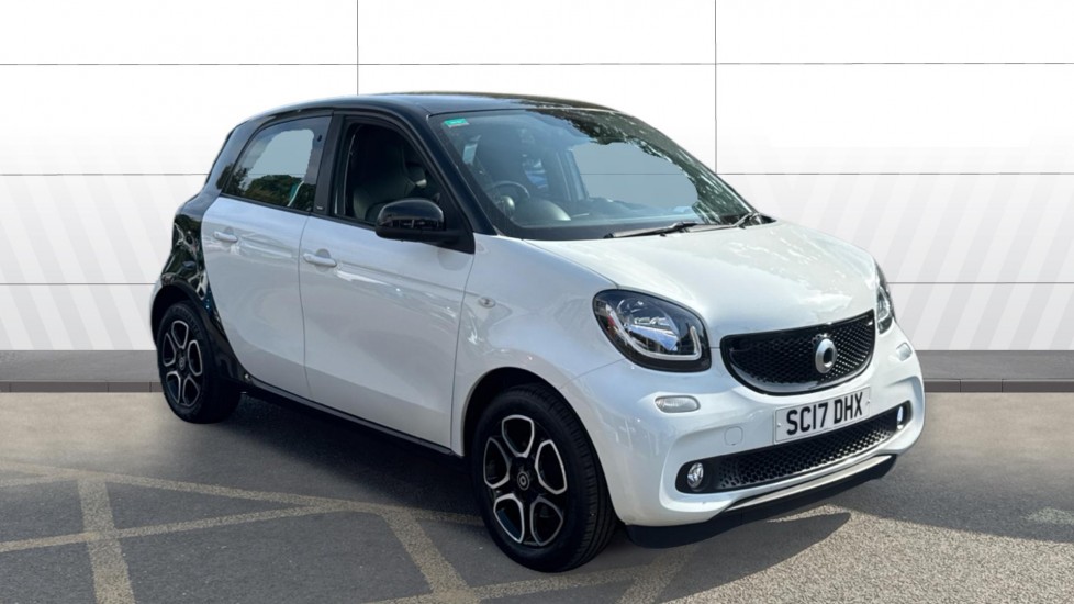 smart forfour hatchback 1.0 Prime Premium Plus 5dr Auto Petrol Hatchback - Image 1