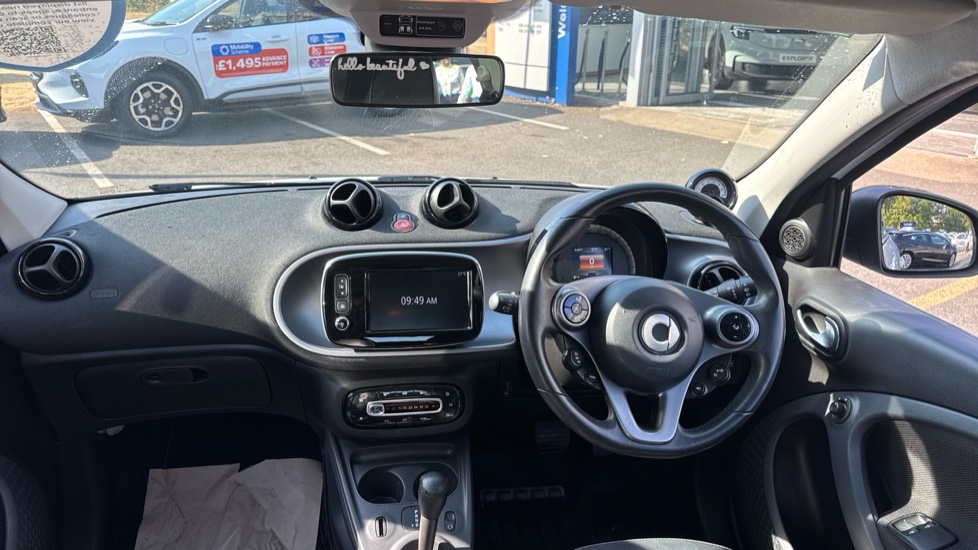 smart forfour hatchback 1.0 Prime Premium Plus 5dr Auto Petrol Hatchback - Image 10