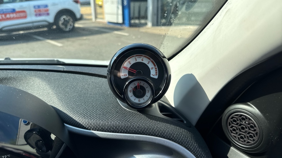 smart forfour hatchback 1.0 Prime Premium Plus 5dr Auto Petrol Hatchback - Image 42