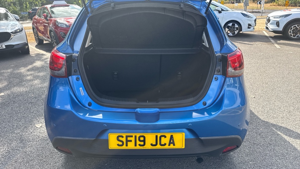 Mazda 2 1.5 75 SE-L+ 5dr Petrol Hatchback - Image 4
