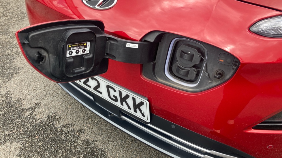 Hyundai KONA 150kW Premium 64kWh 5dr Auto Electric Hatchback - Image 28