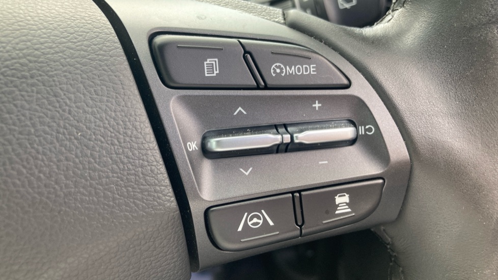 Hyundai KONA 150kW Premium 64kWh 5dr Auto Electric Hatchback - Image 38