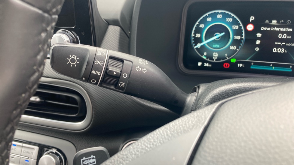 Hyundai KONA 150kW Premium 64kWh 5dr Auto Electric Hatchback - Image 40