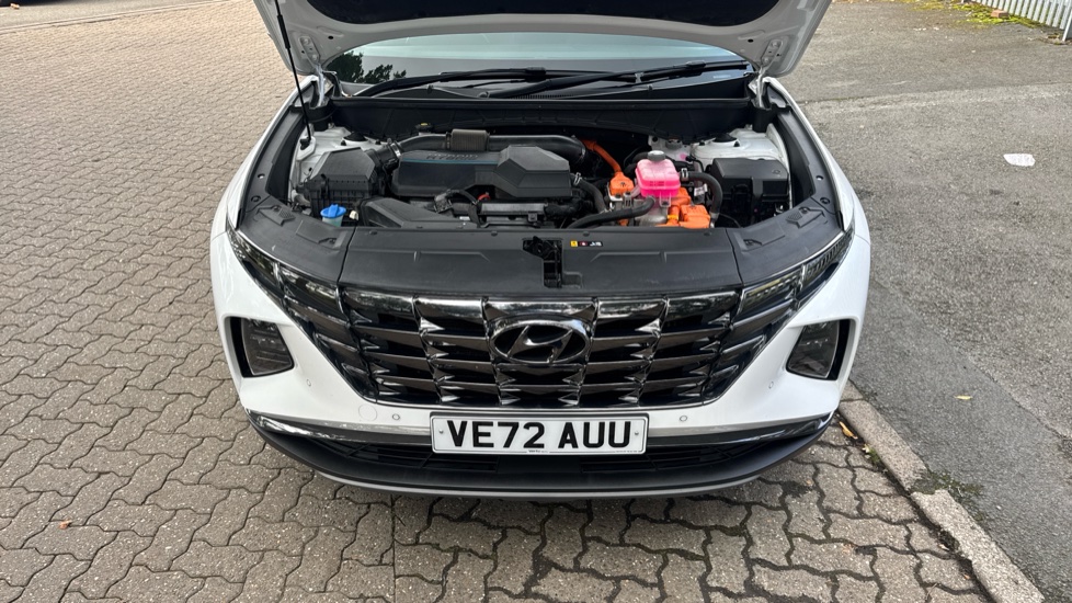 Hyundai TUCSON 1.6 TGDi Hybrid 230 Premium 5dr 2WD Auto Hybrid Estate - Image 8