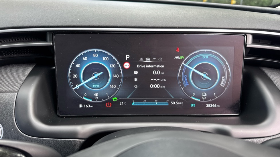 Hyundai TUCSON 1.6 TGDi Hybrid 230 Premium 5dr 2WD Auto Hybrid Estate - Image 18
