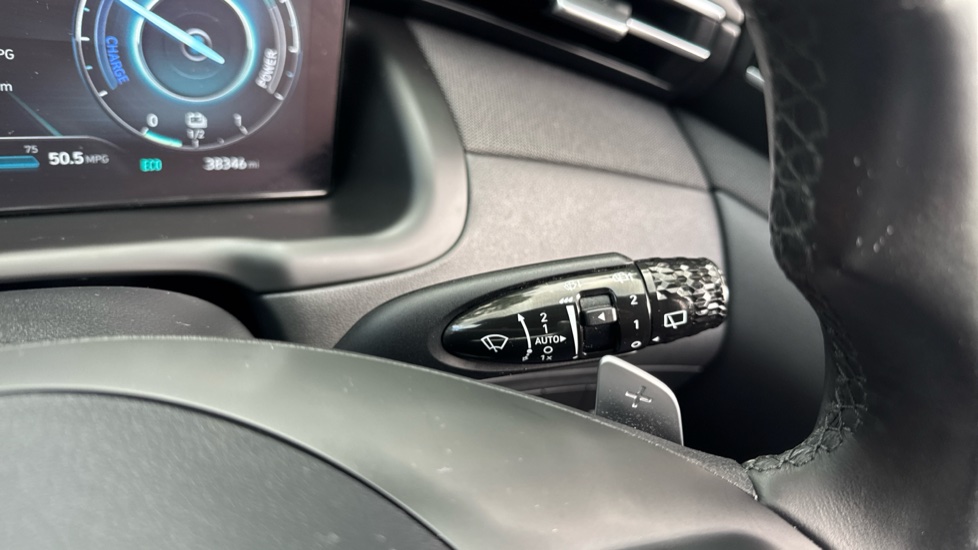 Hyundai TUCSON 1.6 TGDi Hybrid 230 Premium 5dr 2WD Auto Hybrid Estate - Image 41